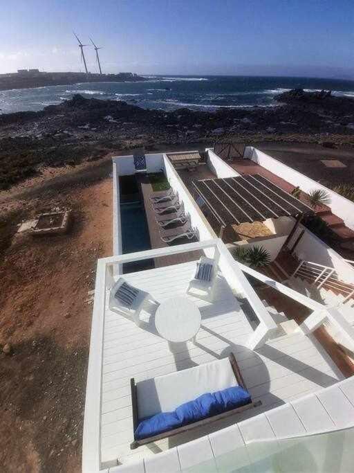 Blue Breeze House With Pool Facing Sea Villa Corralejo Exteriör bild