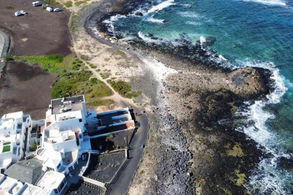 Blue Breeze House With Pool Facing Sea Villa Corralejo Exteriör bild